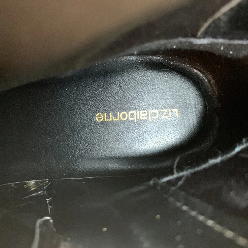 Boots - Picture 3 of 4